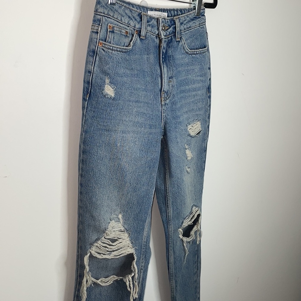 Topshop Ripped Mom Jeans - Picture 4 of 8